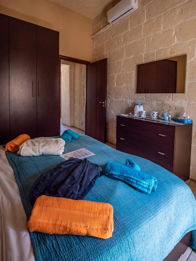 250 Yo Tal-Bambinu Boutique Farmhouse Xagħra Esterno foto