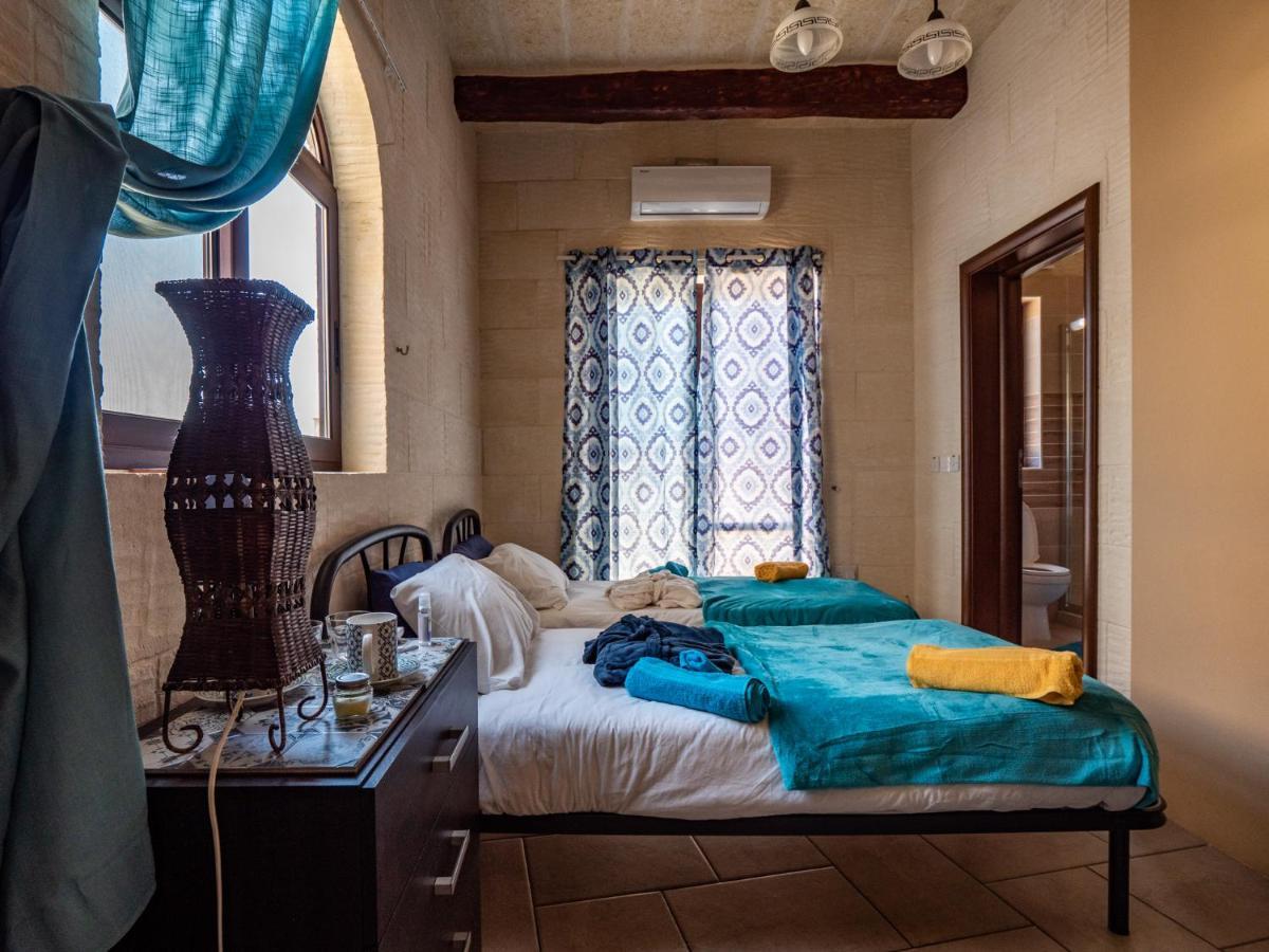 250 Yo Tal-Bambinu Boutique Farmhouse Xagħra Esterno foto