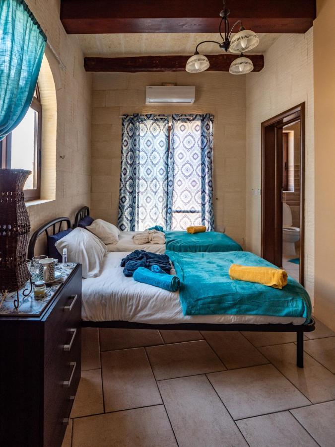 250 Yo Tal-Bambinu Boutique Farmhouse Xagħra Esterno foto
