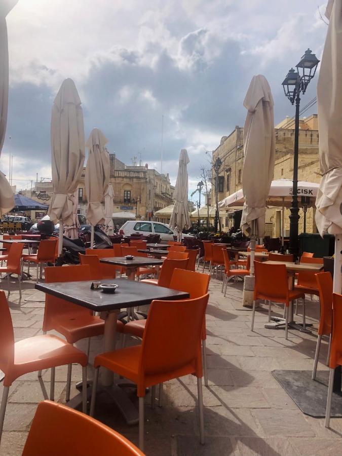 250 Yo Tal-Bambinu Boutique Farmhouse Xagħra Esterno foto